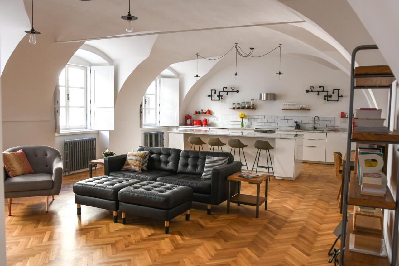 Beautiful 2Bed Apartment In The Centre Of Varaždin Eksteriør bilde